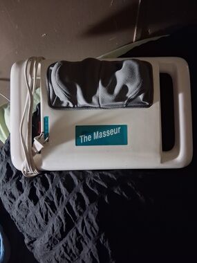 1993 VINTAGE SHIATSU MASSAGER